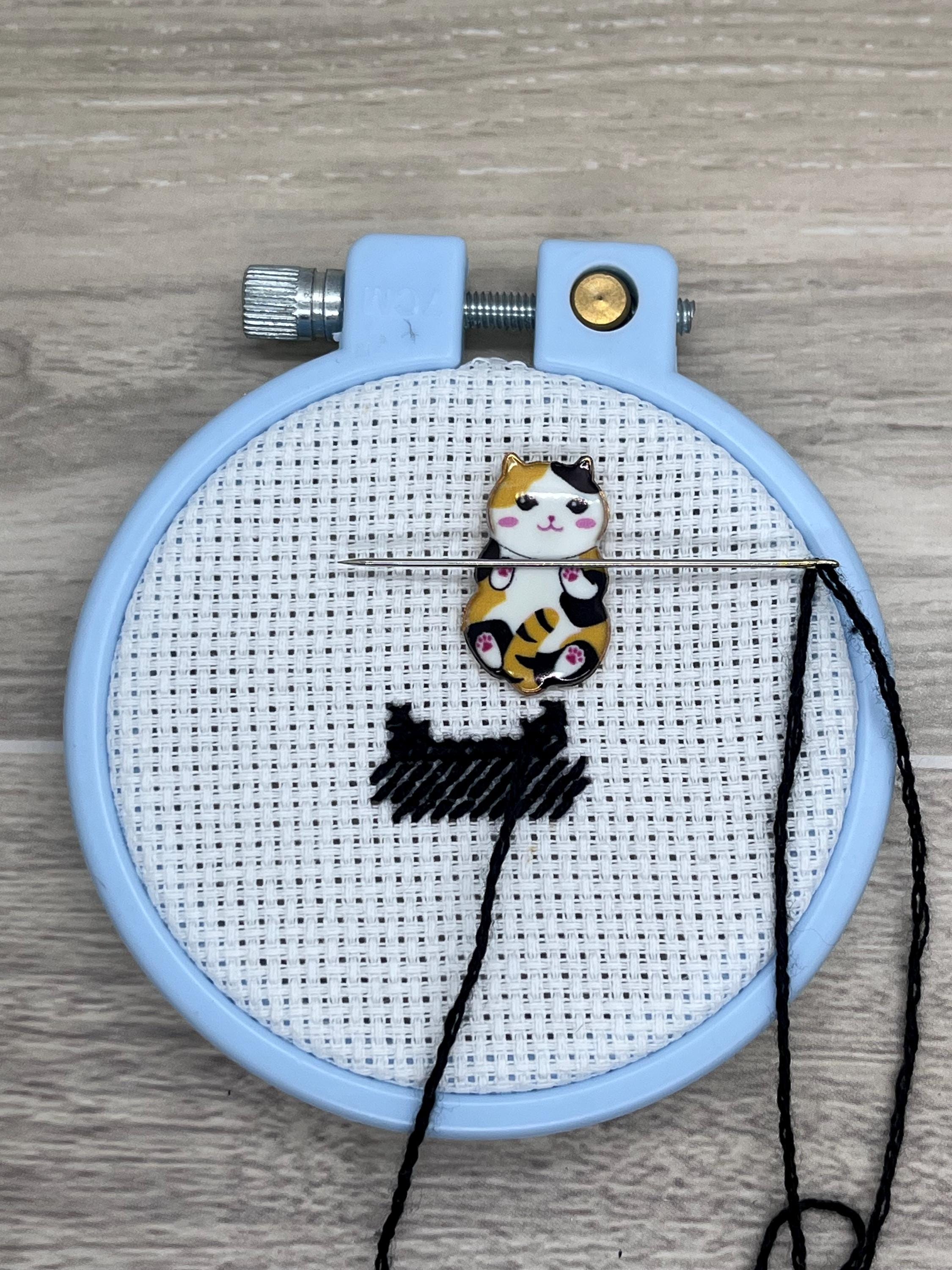 Cat Needle Minders