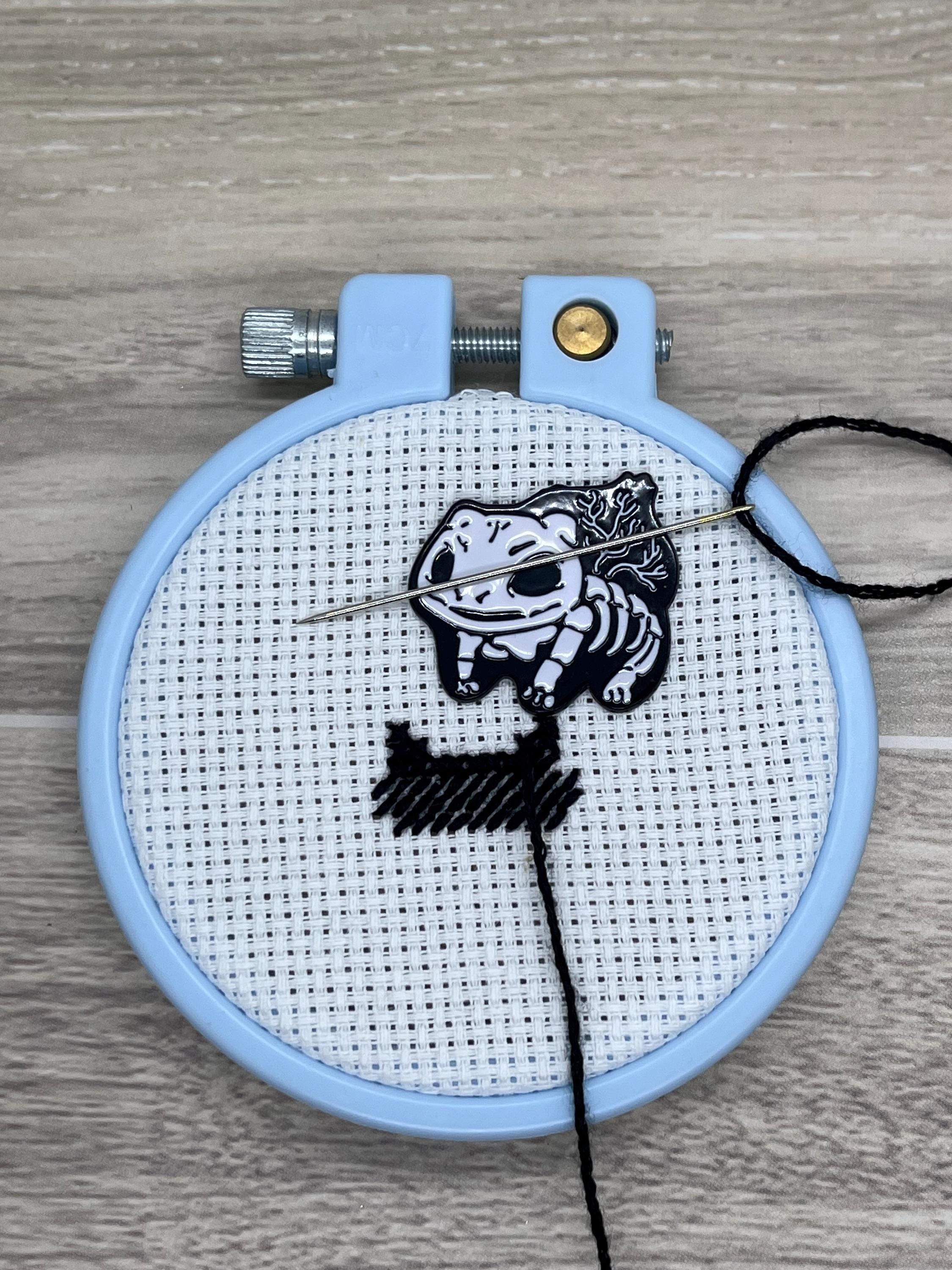 Animal Skeleton Needle Minders