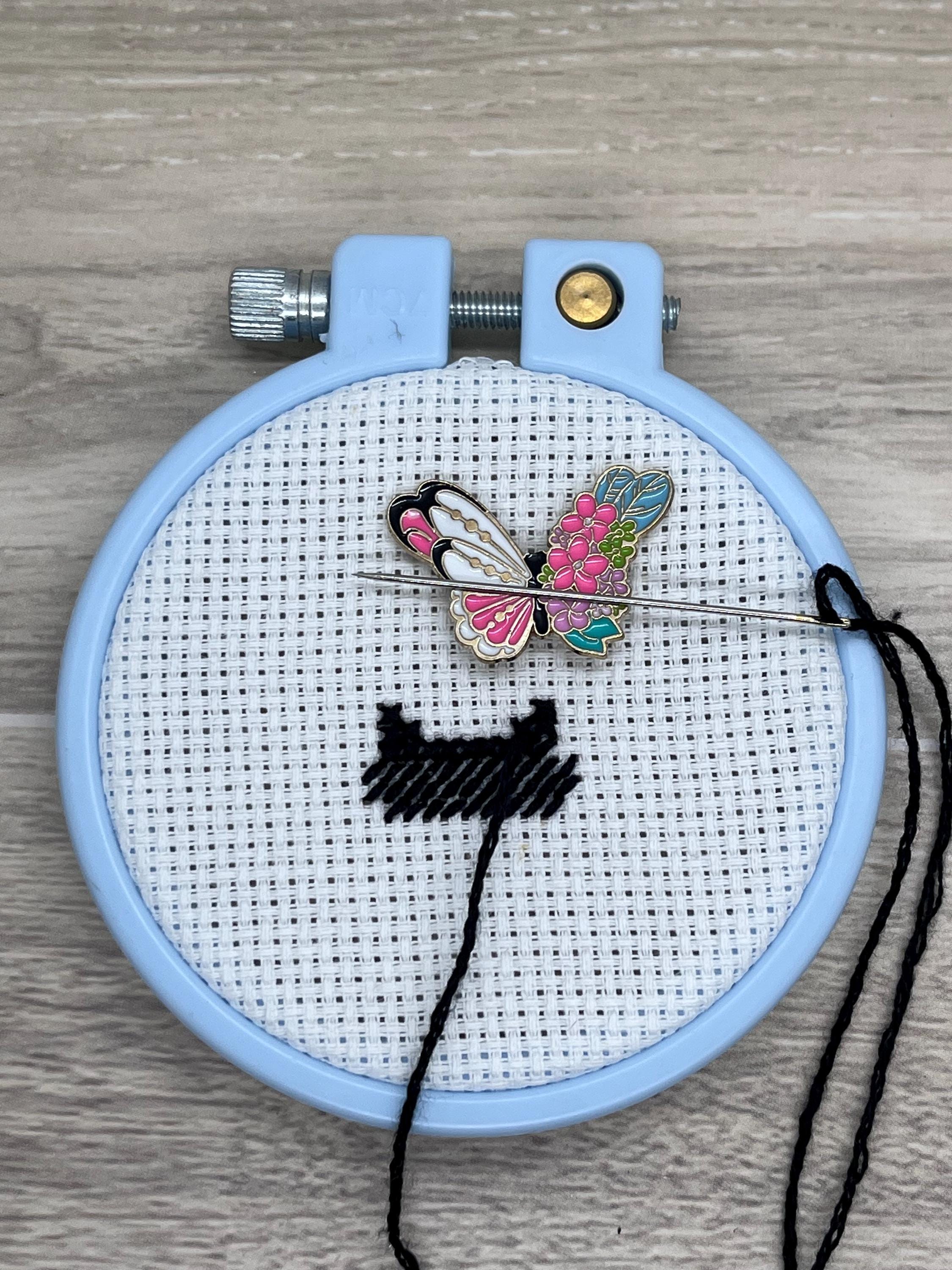 Animal Flower Needle Minder