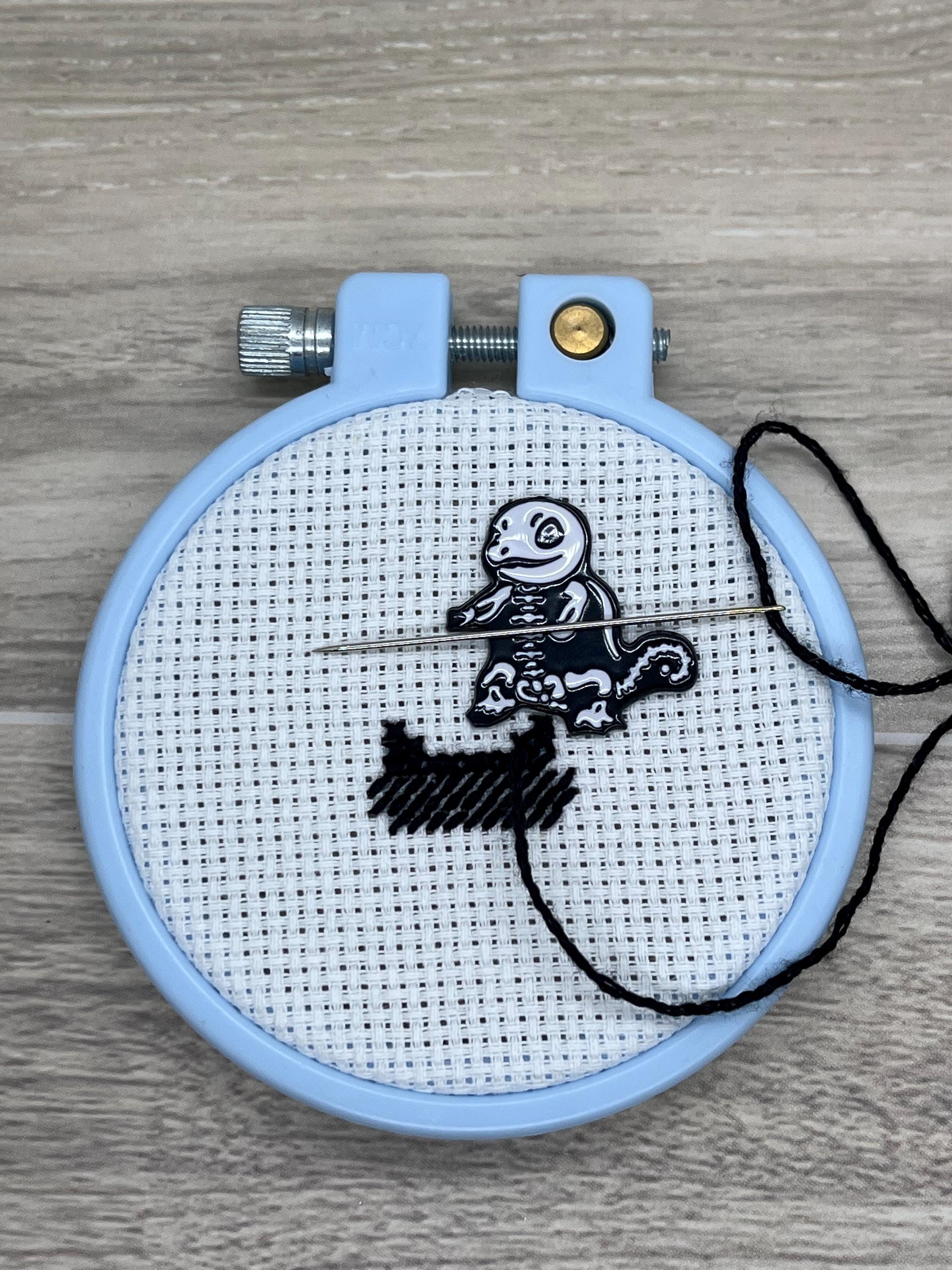 Animal Skeleton Needle Minders