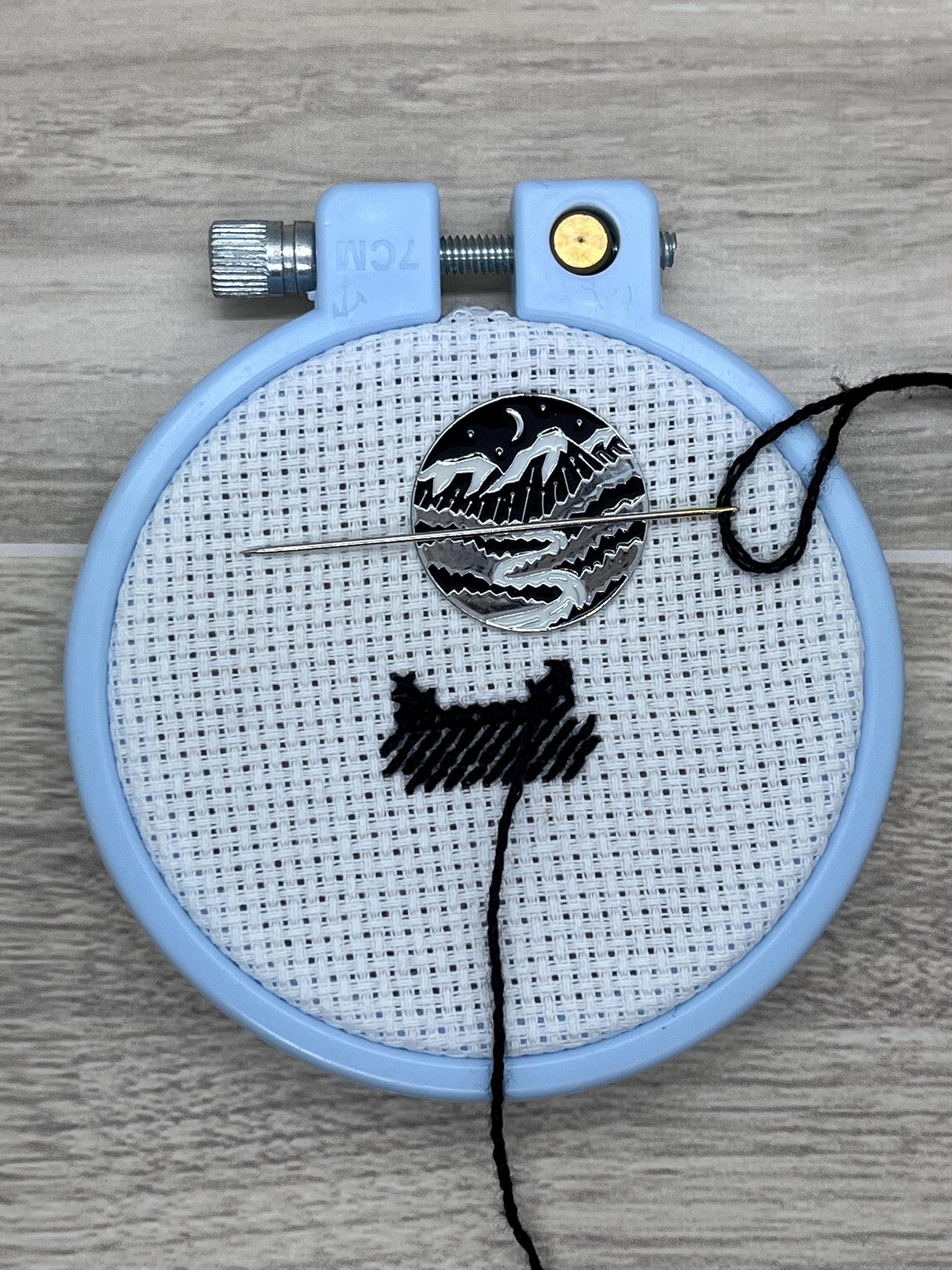 Black and White Landscape Needle Minder