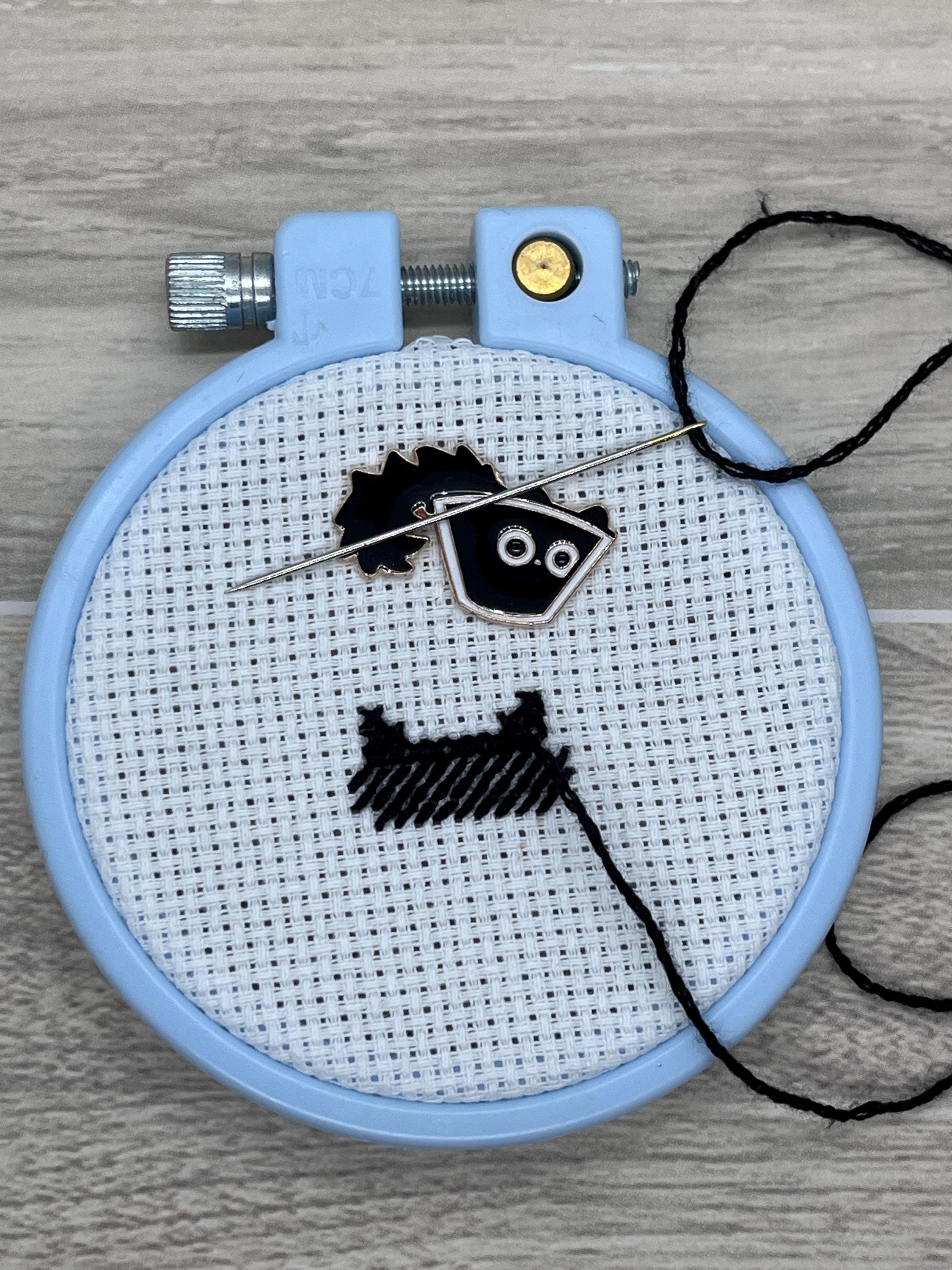 Black Cats in Things Needle Minders