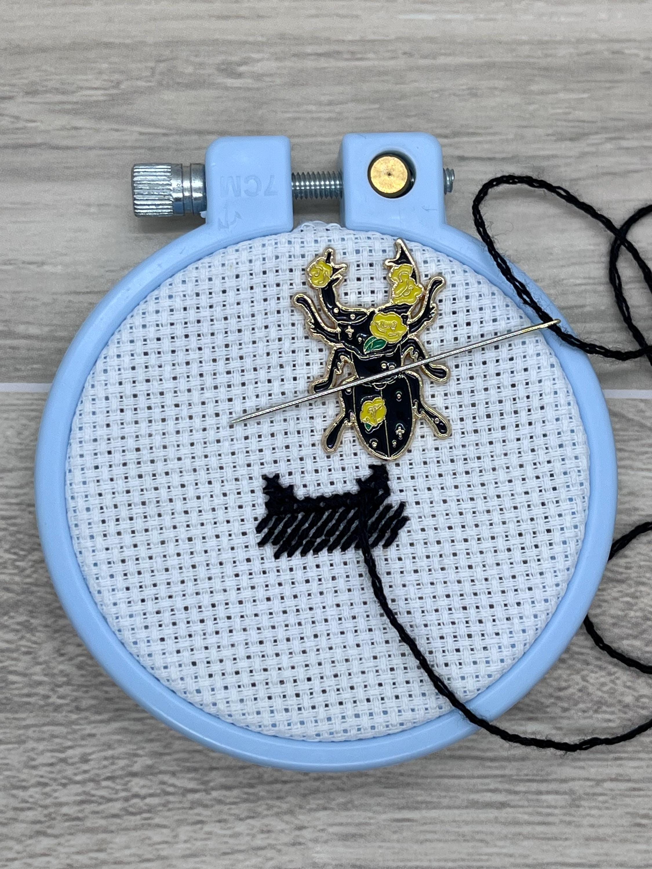 Floral Insects Needle Minders
