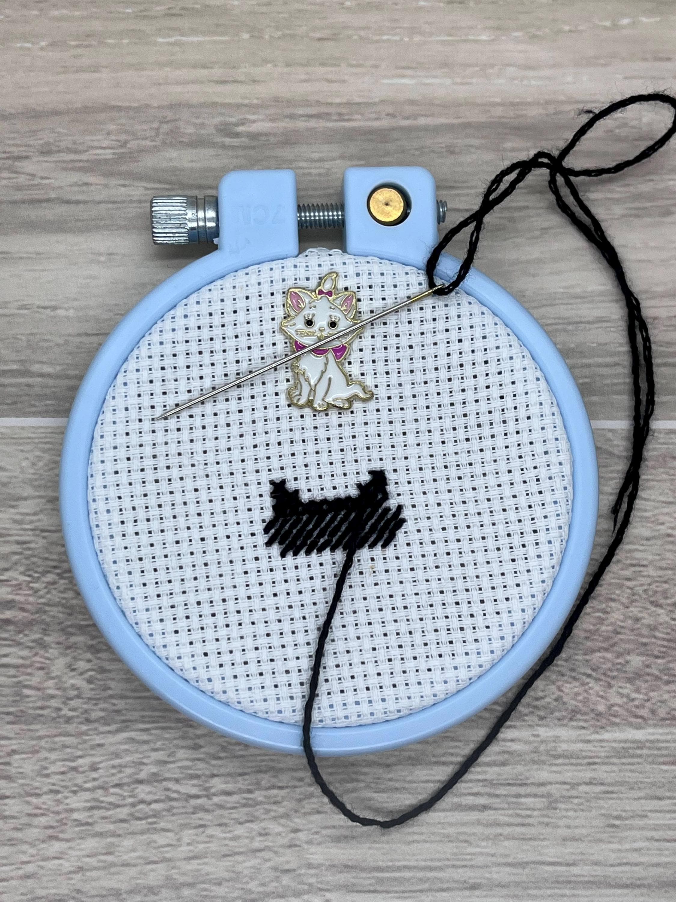 Marie Cat Needle Minders