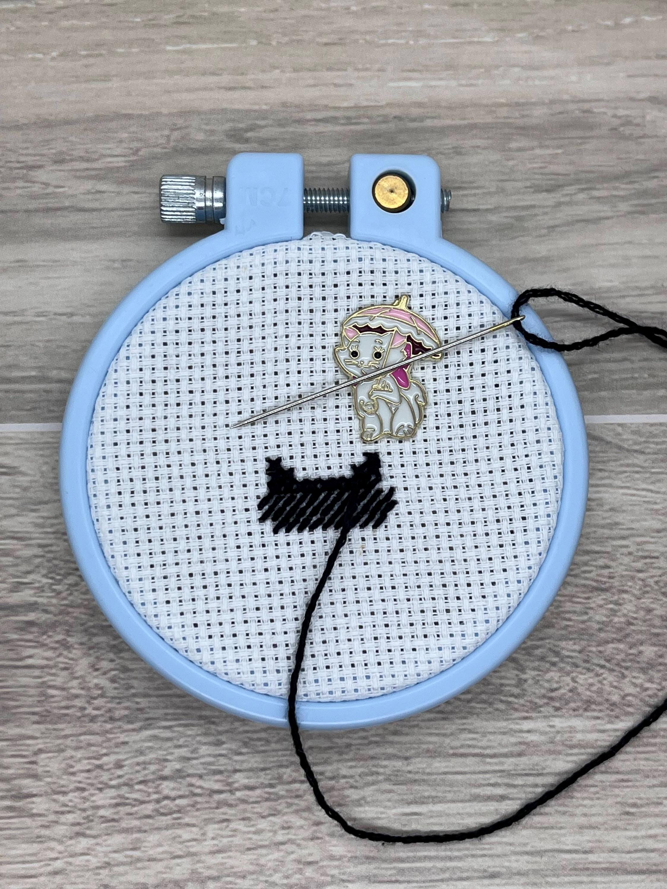 Marie Cat Needle Minders