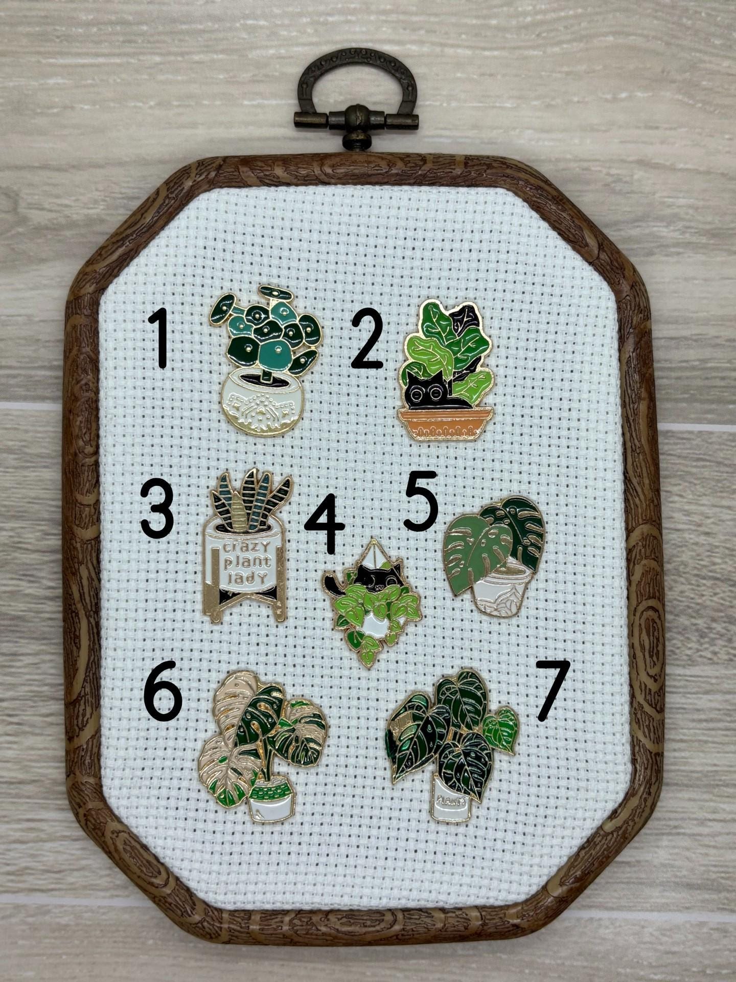 Black Cats and Plants Needle Minders