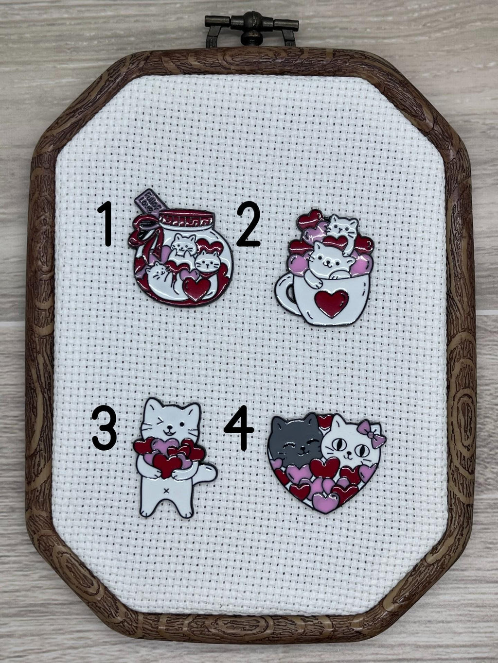 Cats with Hearts Needle Minders