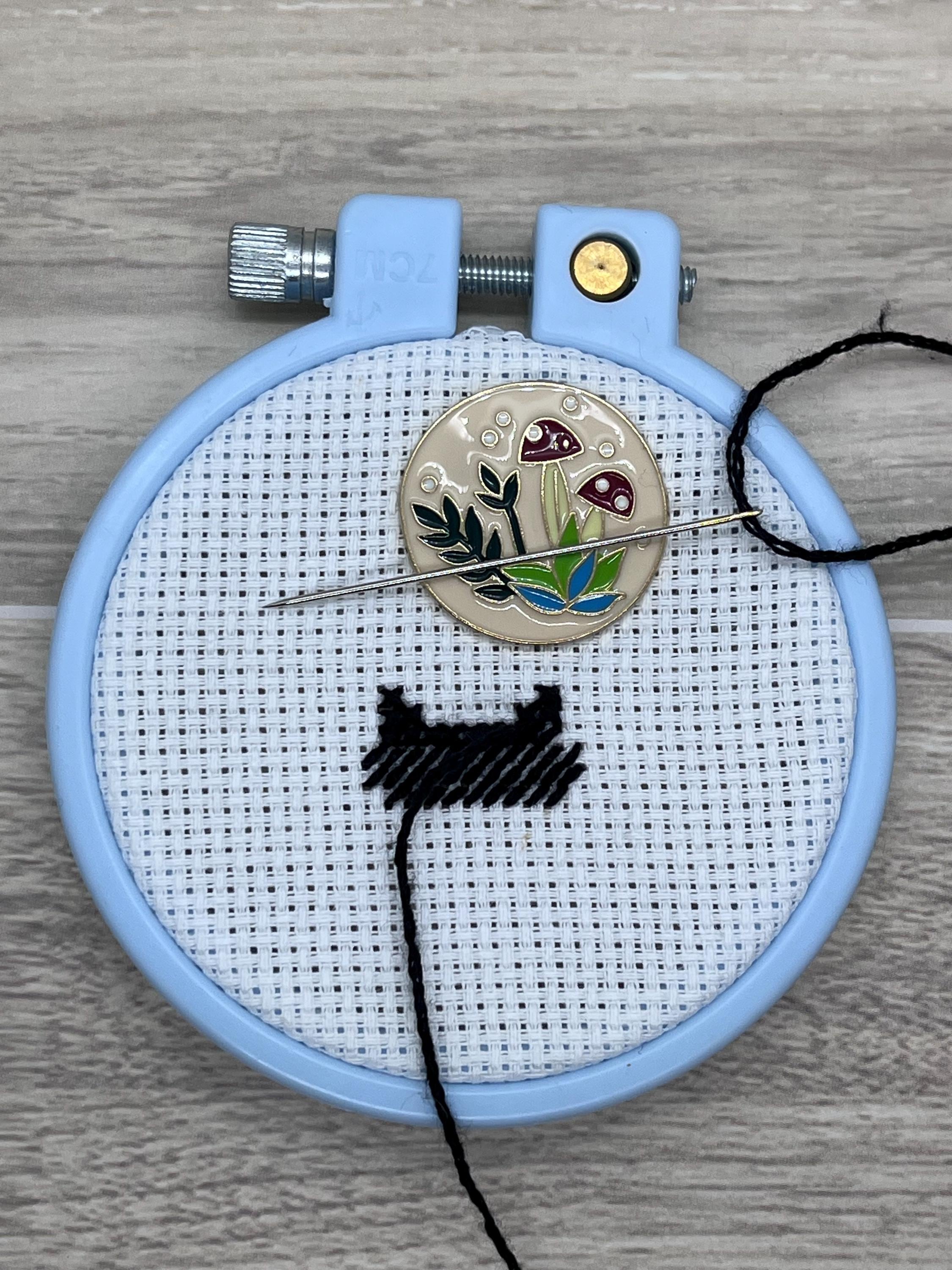 Floral Homes Needle Minders