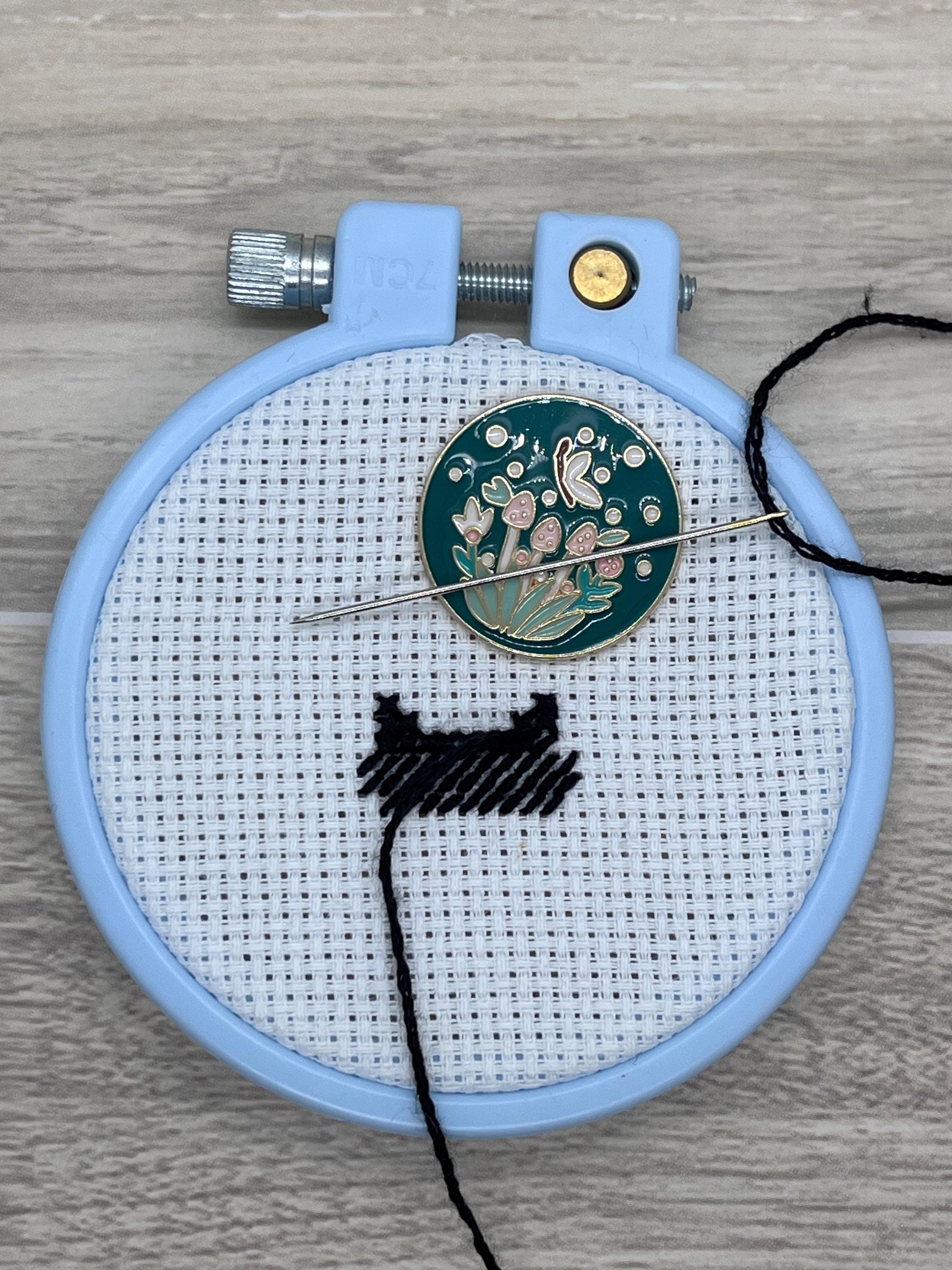 Floral Homes Needle Minders