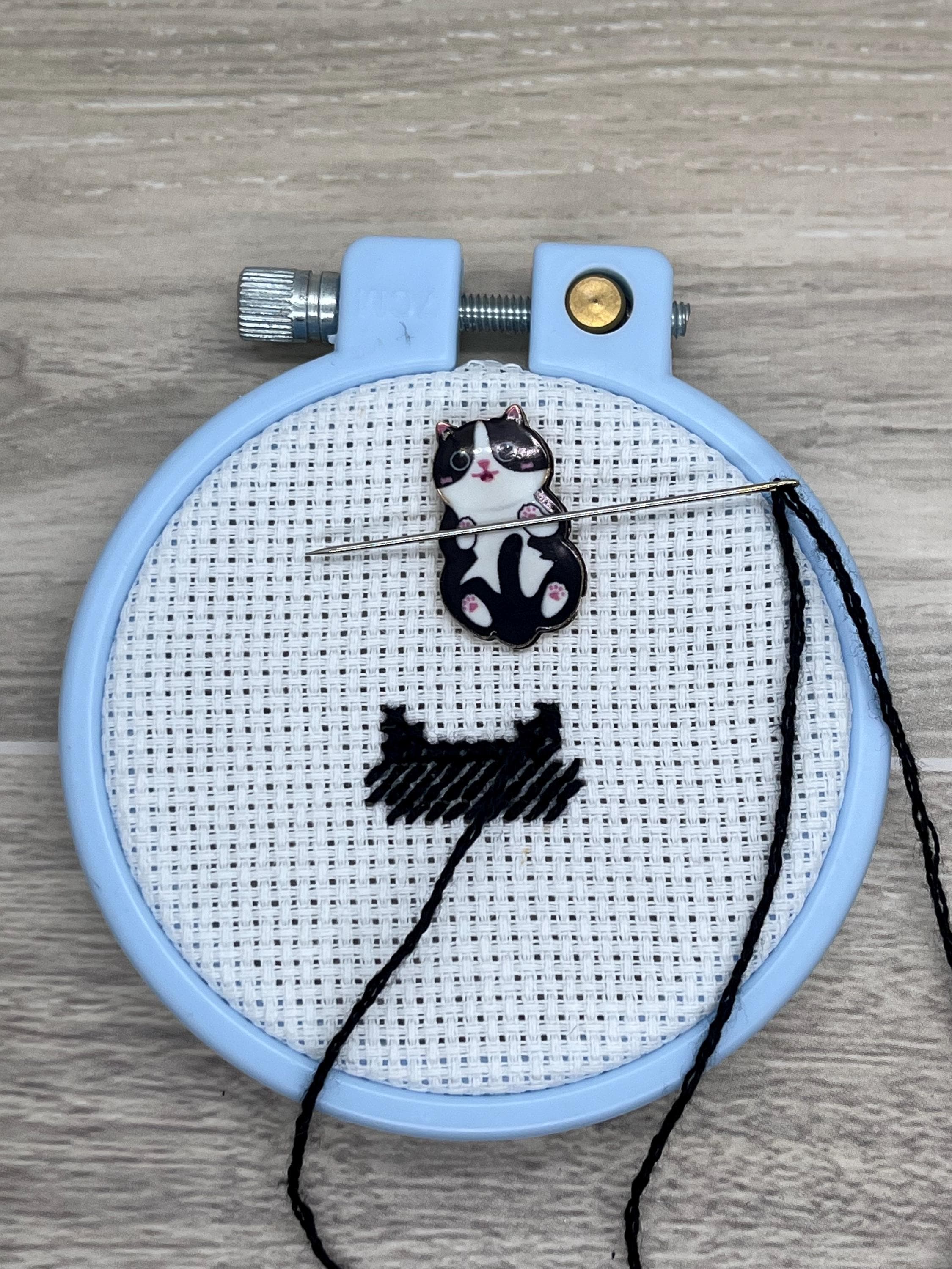 Cat Needle Minders
