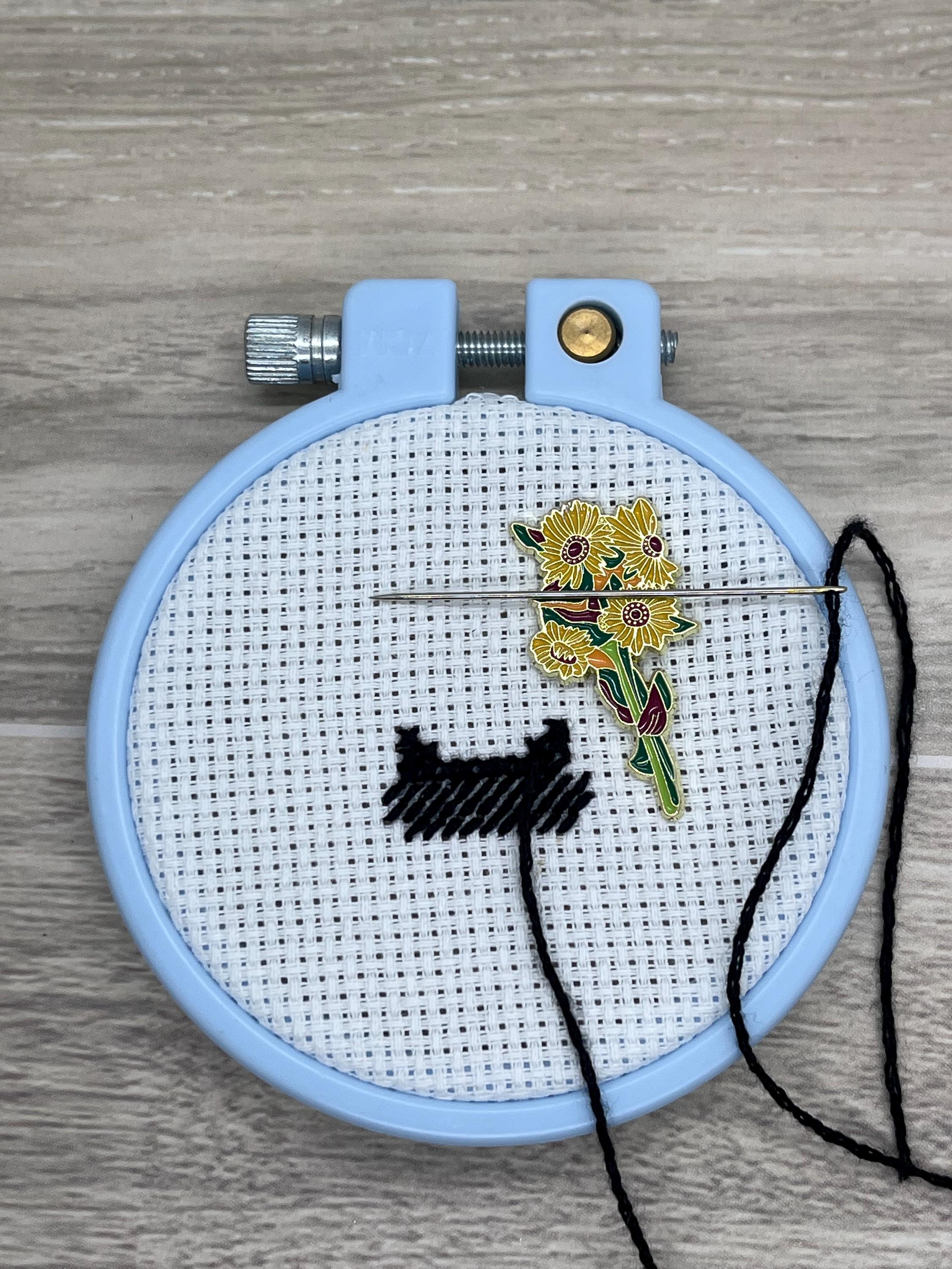 Flowers Needle Minders