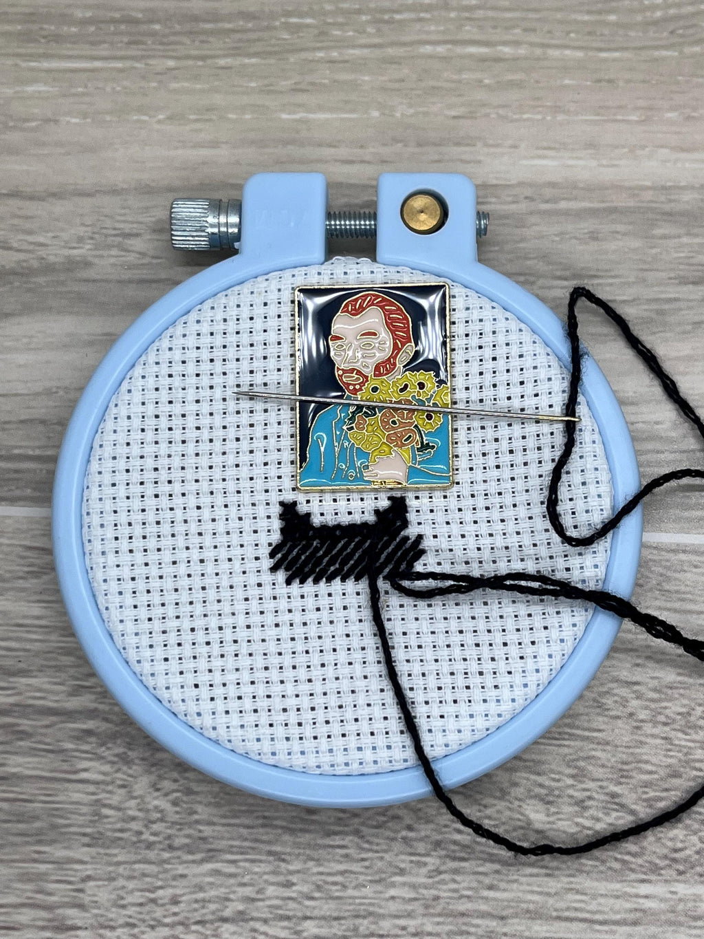 Van Gogh Needle Minders