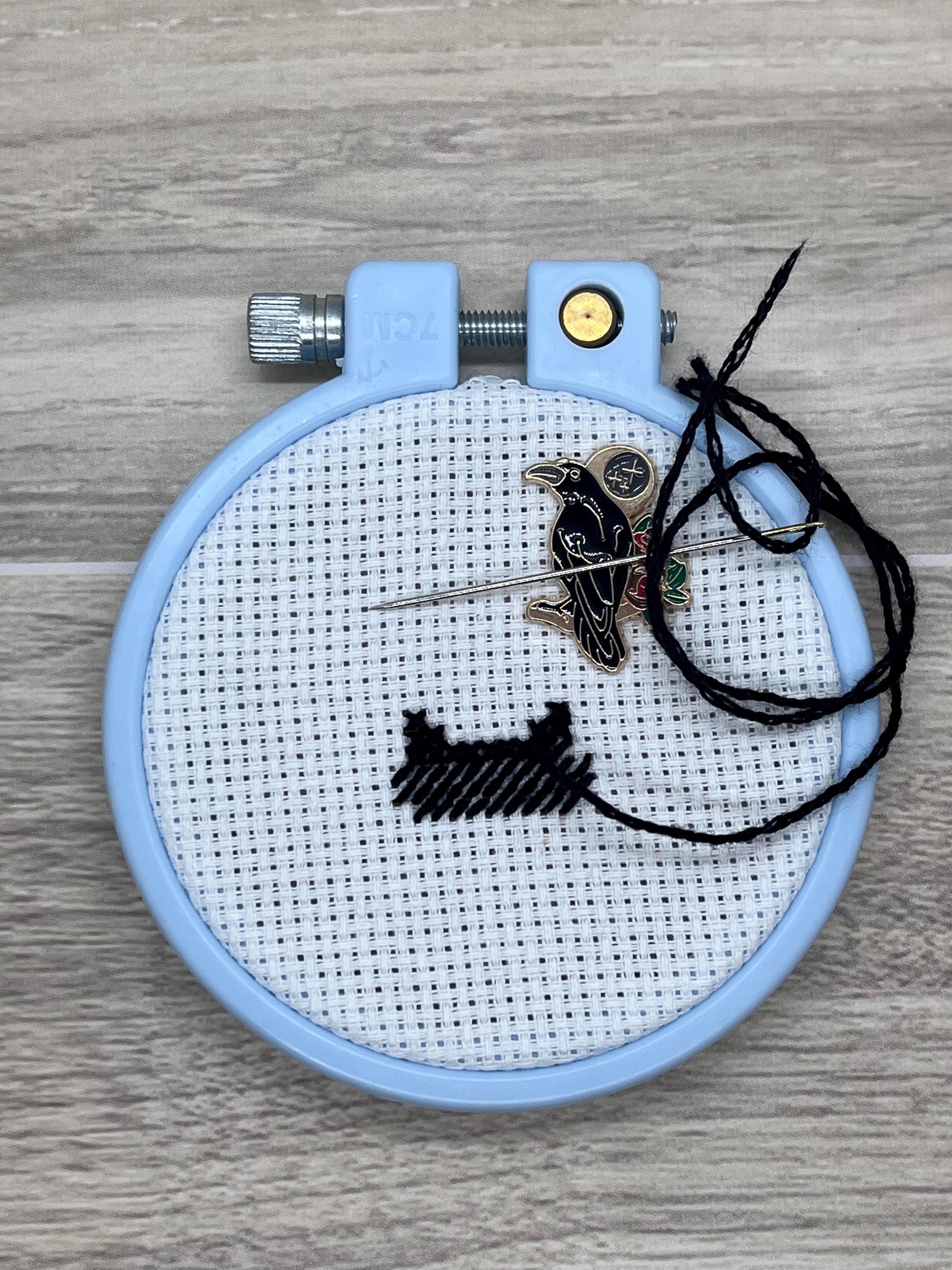 Gothic Needle Minder