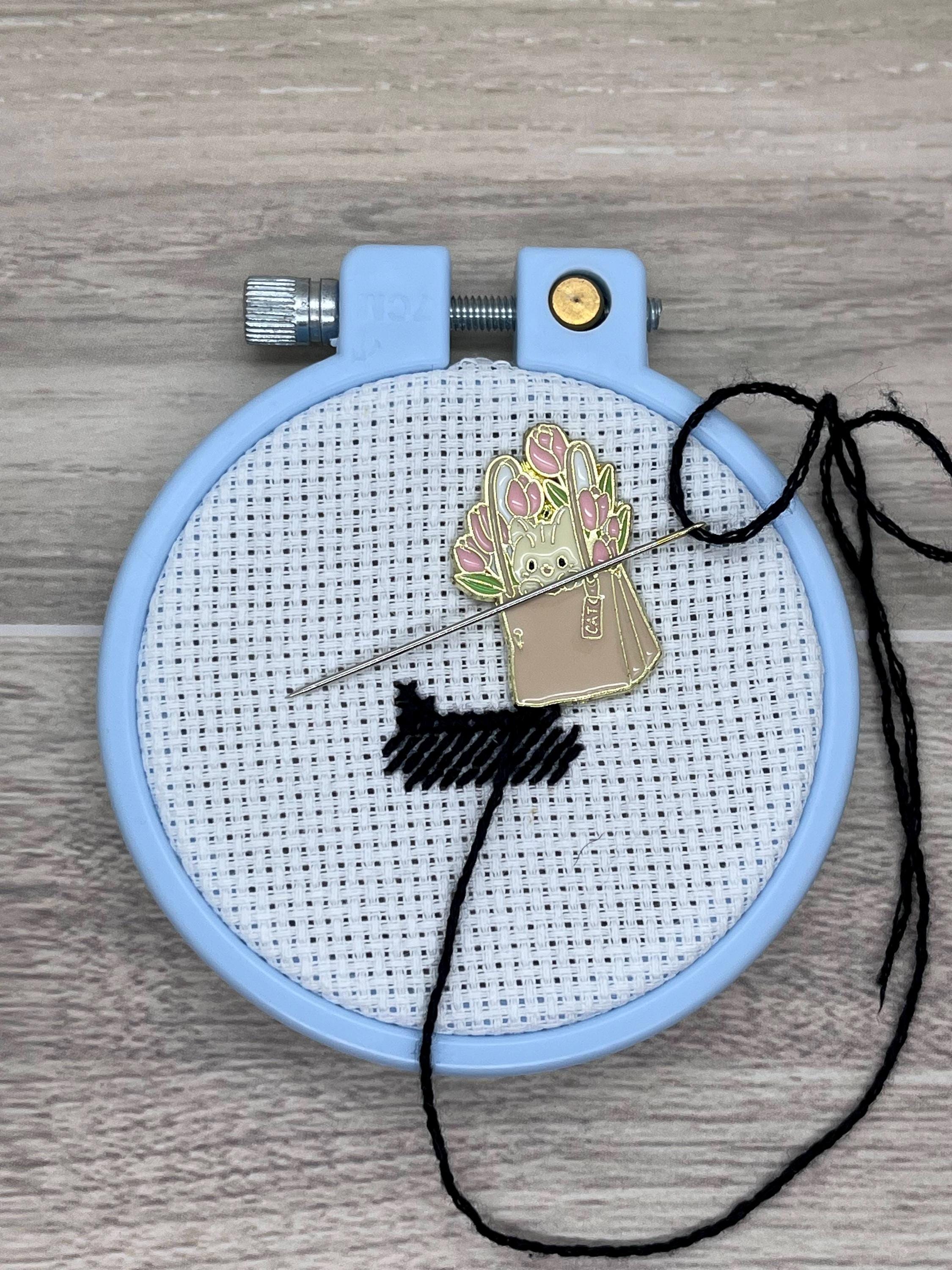 Yellow Cats and Pink Flowers Needle Minders