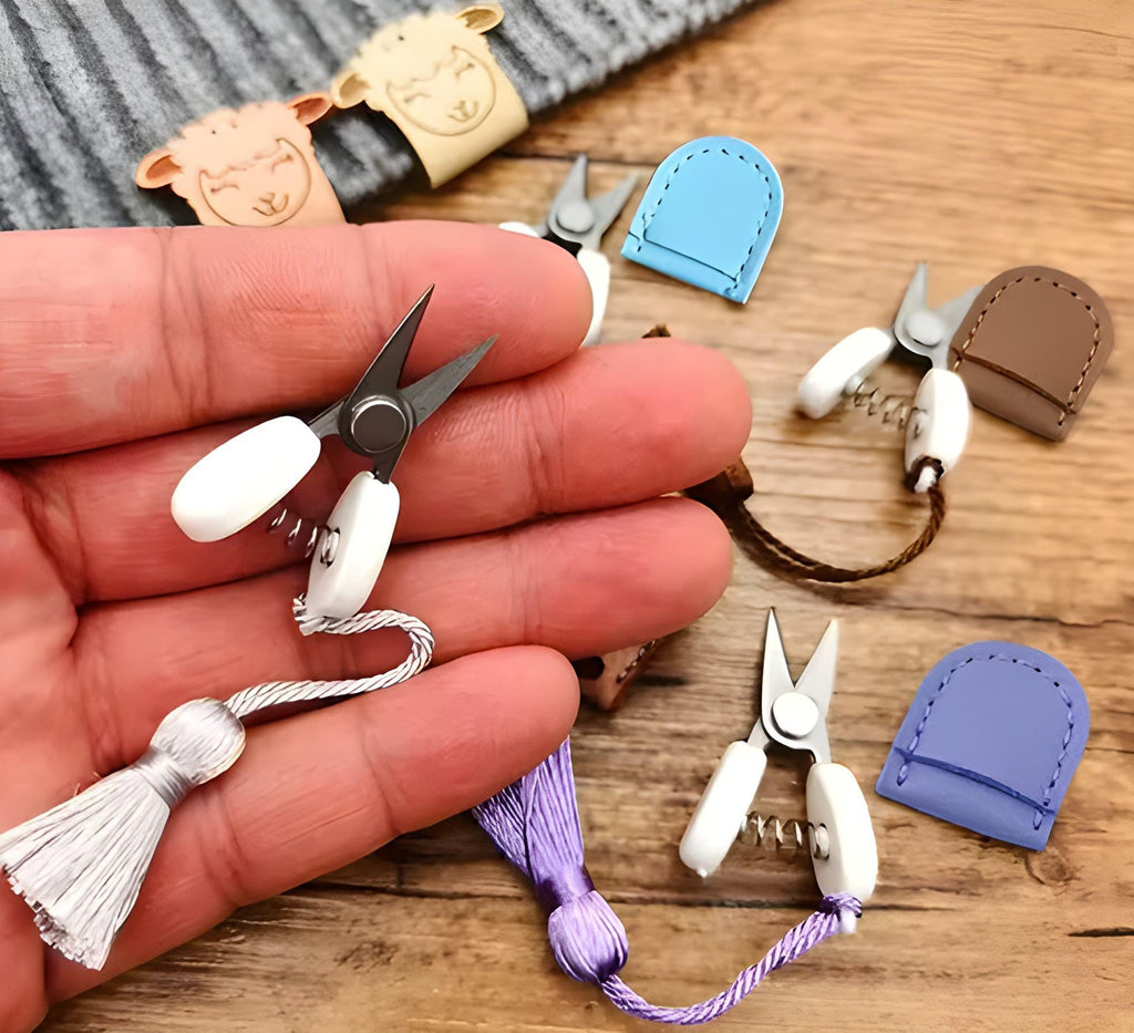 Mini Scissors for Embroidery | Sewing | Mending | Knitting | Cross Stitching