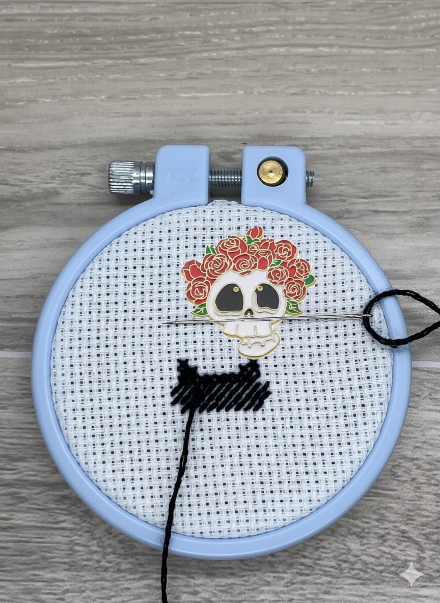 Skulls and Snakes Needle Minder